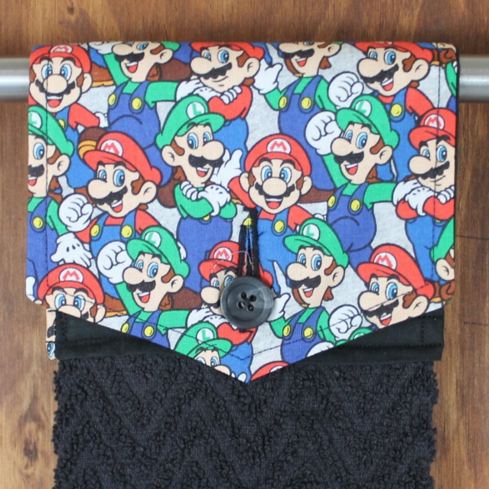SUPER MARIO BROS. BLACK, RED & GREEN HANDMADE HANGING KITCHEN BLACK HAND TOWEL